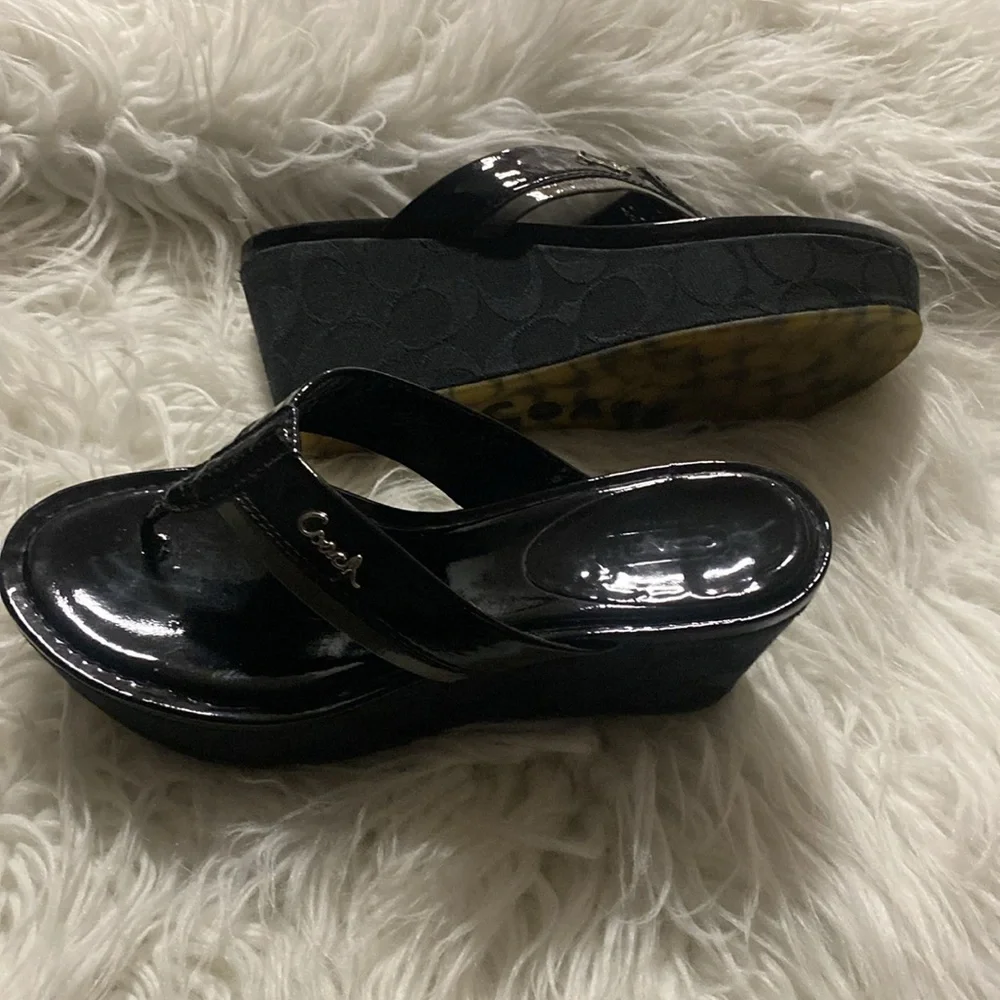 Coach wedge, Sandals Size 8B - Picture 2 of 9